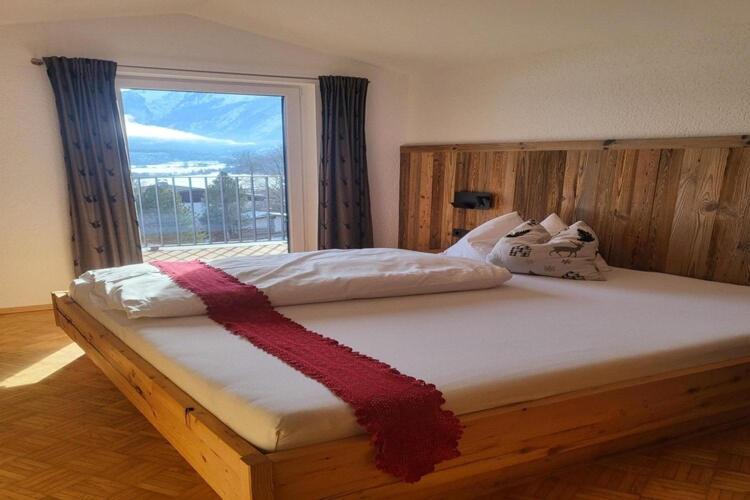 Apartment In Neukirchen With A Balcony Neukirchen am Grossvenediger Bagian luar foto